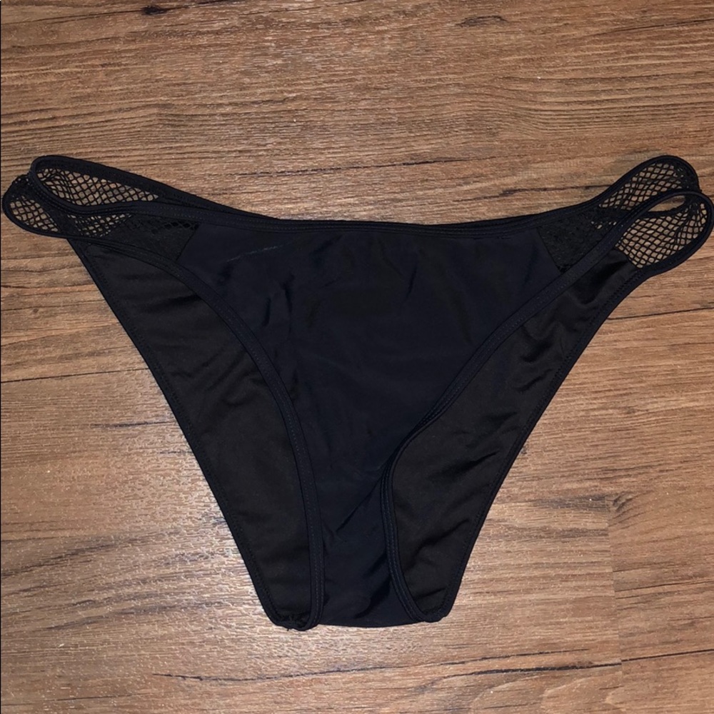 FOREVER 21 Mesh Detail Bikini Bottoms